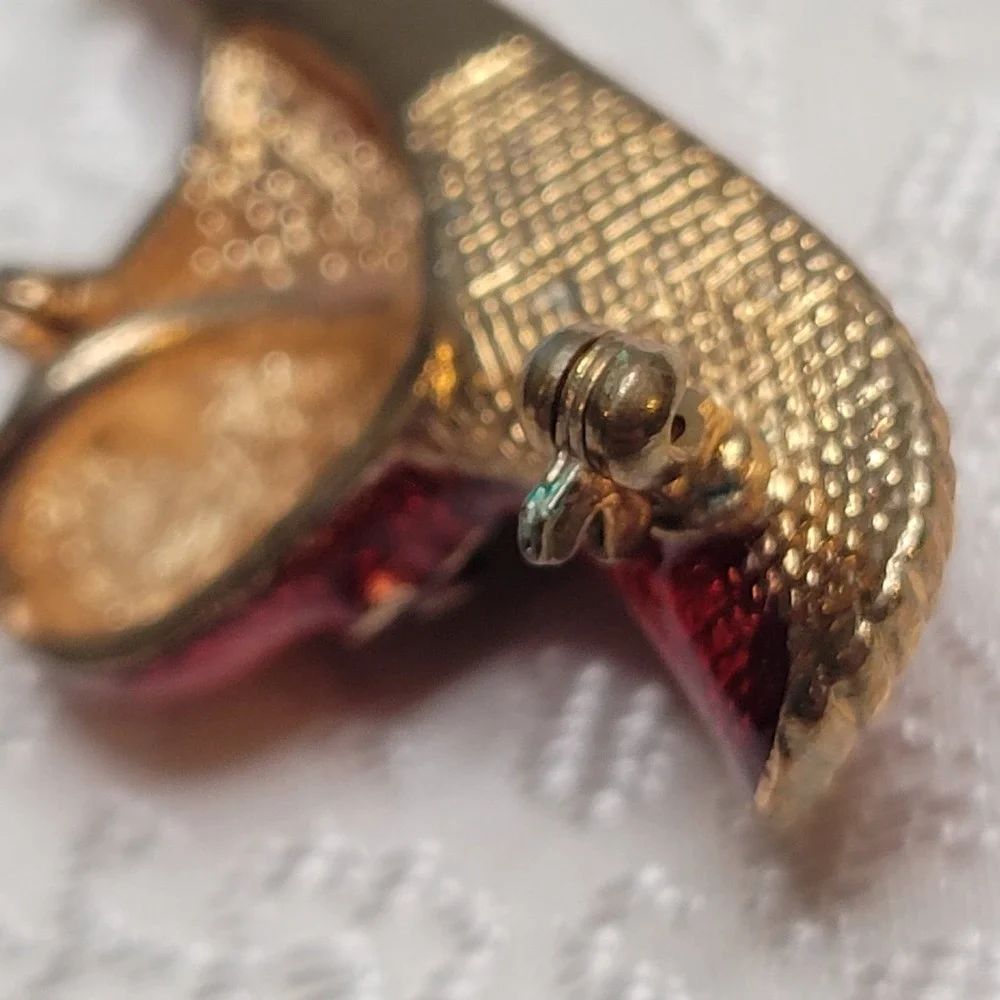 Vintage Gold Ruby Red Hat‎ Society Brooch Enamel Floral Pendant Gift